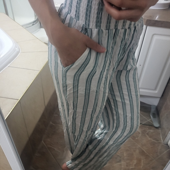 High rise light pants (cover-up) /  Pantalon léger taille haute (cache-maillot) - Picture 5 of 9